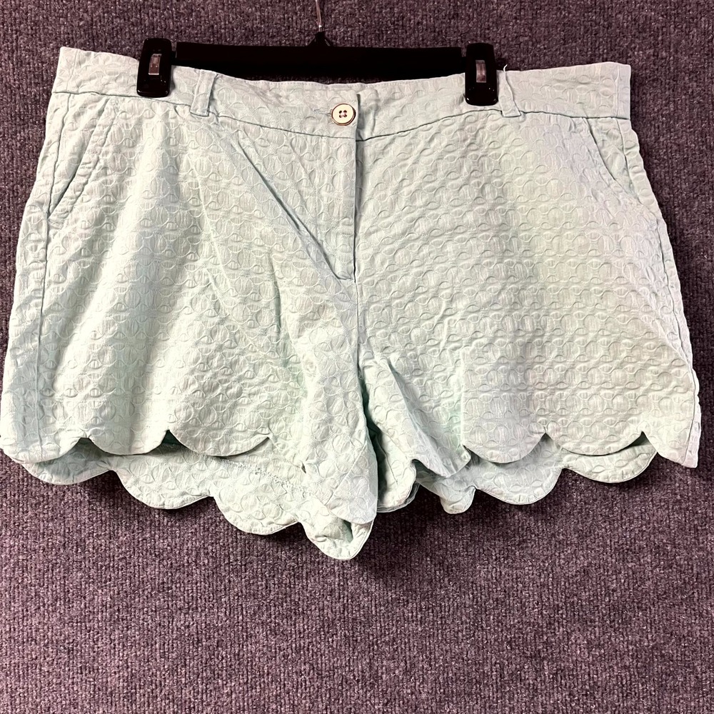 Crown &‎ Ivy Shelby Shorts Womens 16 Textured Mint Green Stretch Scalloped Hem
